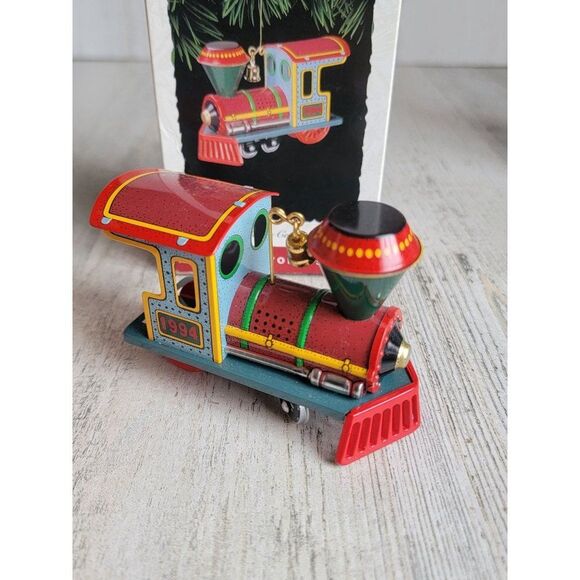 Hallmark 1994 Yuletide Central train ornament Xmas - Picture 3 of 6